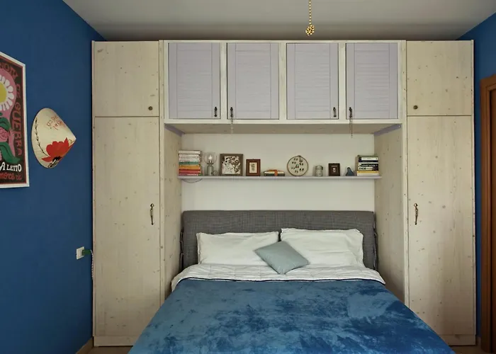 Apartment With Garden