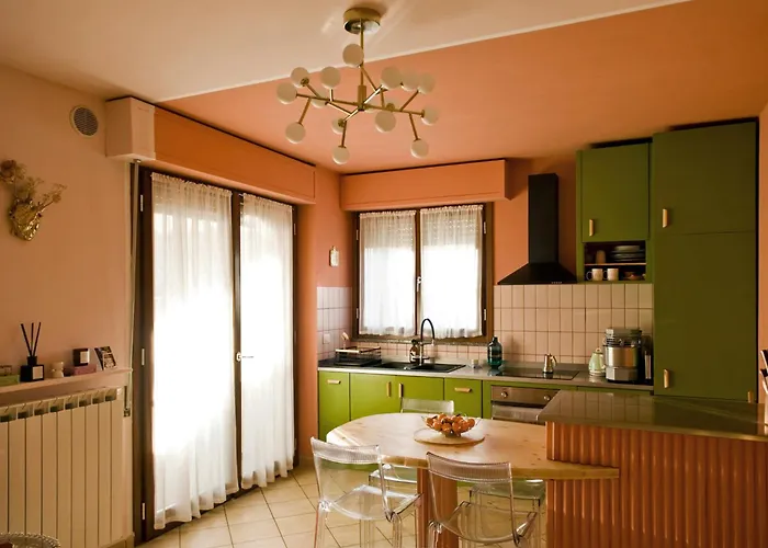 Apartment With Garden