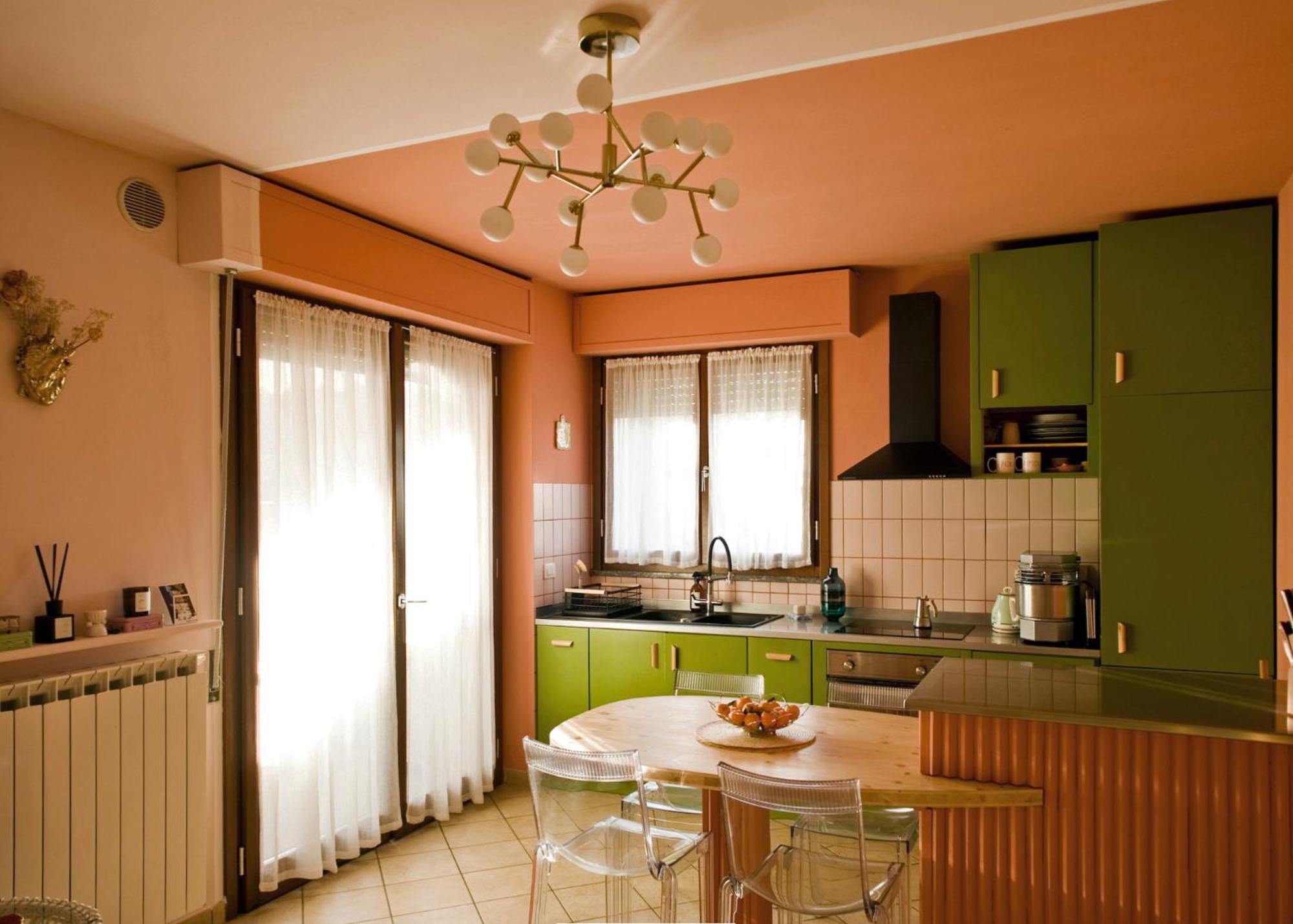 Apartment With Garden